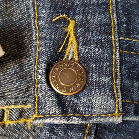 Old Navy Women’s Just Below Waist Stretch Bootcut Jeans - Picture 4 of 8